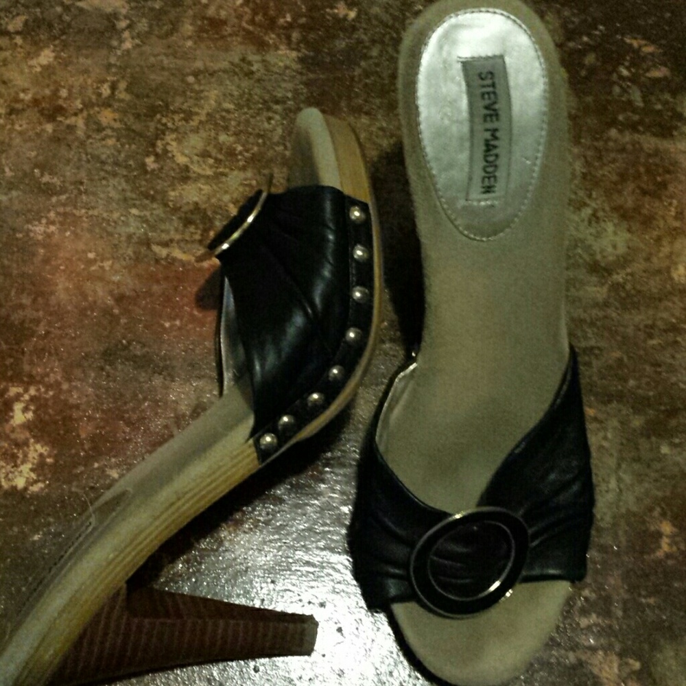 Steve Madden Heels (8.5 m)